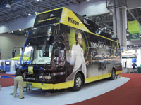 ニコン展示バス